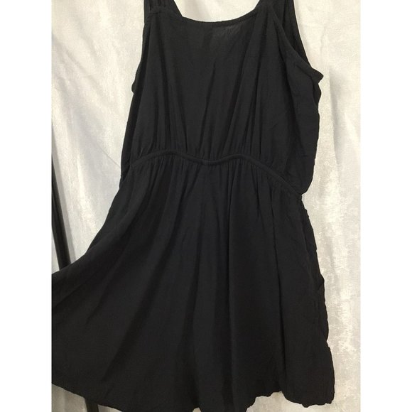 H&M Divided Women's V-Neck Spaghetti Strap Skort Size 10 Black - Picture 5 of 7